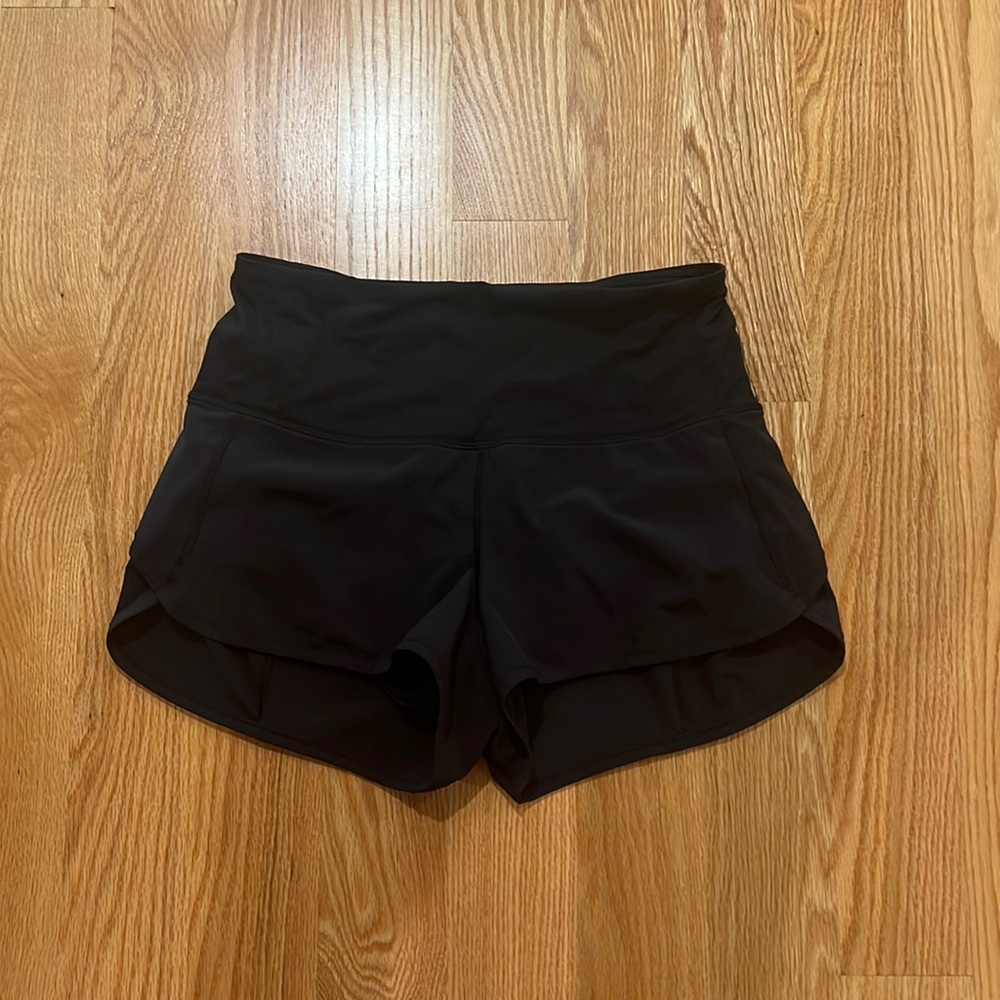 Lululemon Shorts, size 6, black